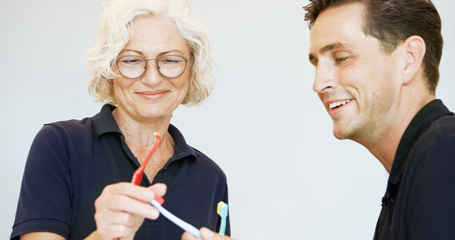 Tandbørsteguide: Hvilken tandbørste er den mest bæredygtige?