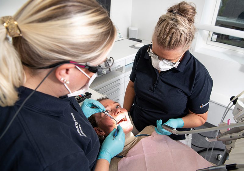 Greve tandlæge på Hundige Strandvej - bestil tid i til tandeftersyn